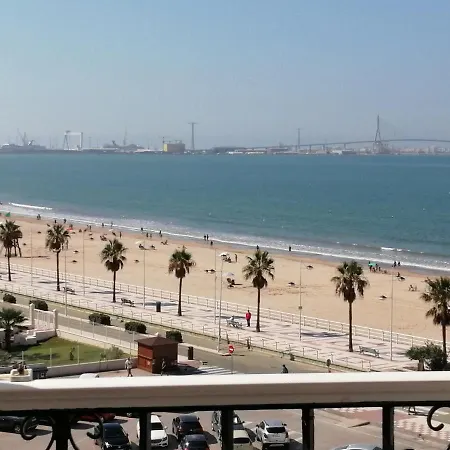 Playa Valdelagrana Apartment El Puerto de Santa Maria