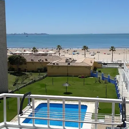 Playa Valdelagrana Apartment