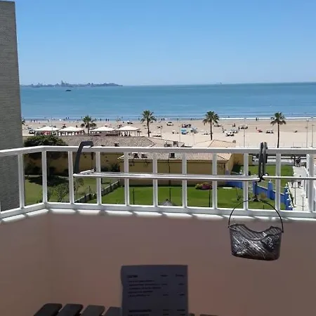 Playa Valdelagrana *